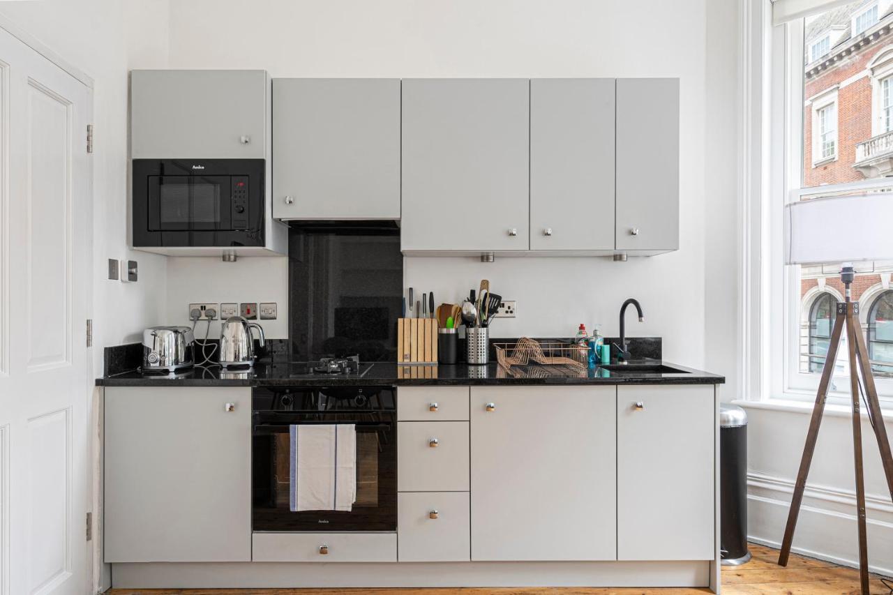 Chic Apartment Near Kensington Palace 伦敦 外观 照片